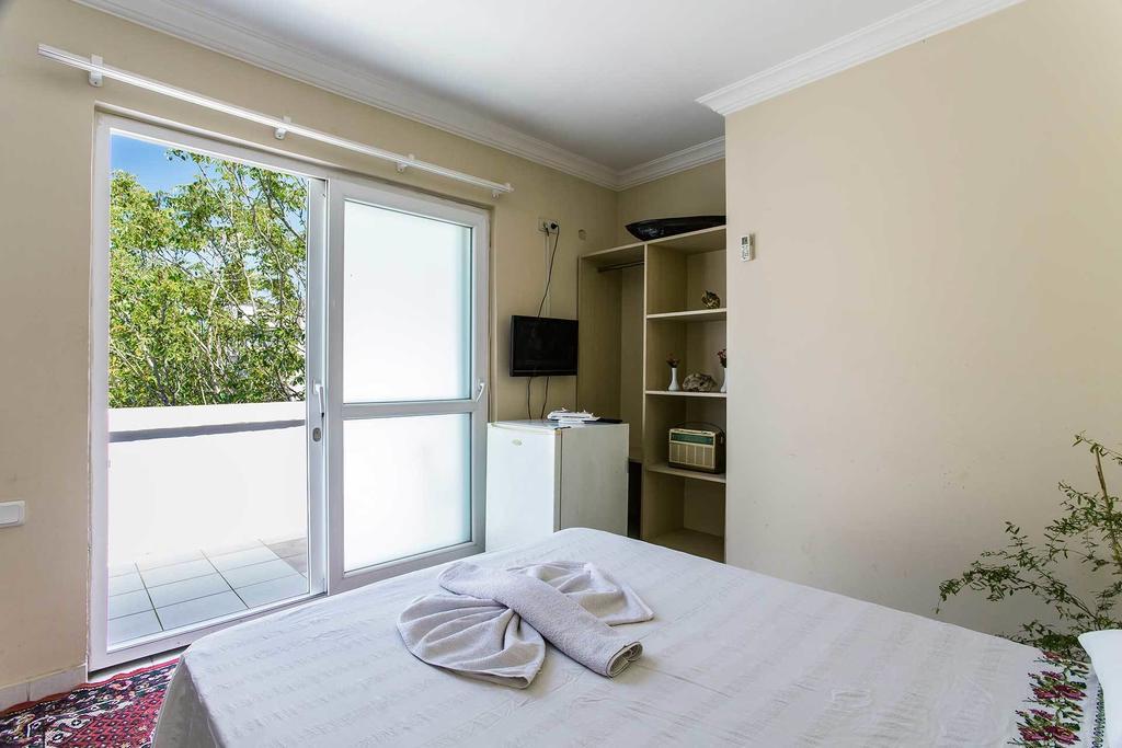 Laguna Otel Pansiyon Smirne Camera foto