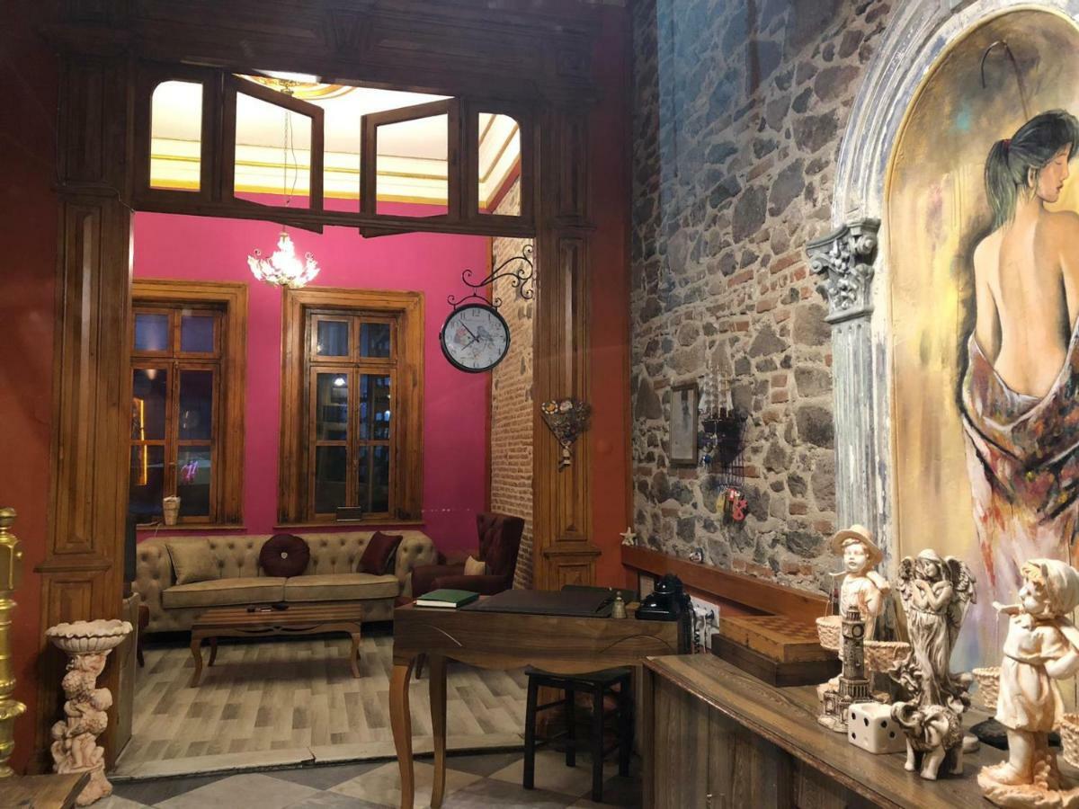 Laguna Otel Pansiyon Smirne Esterno foto